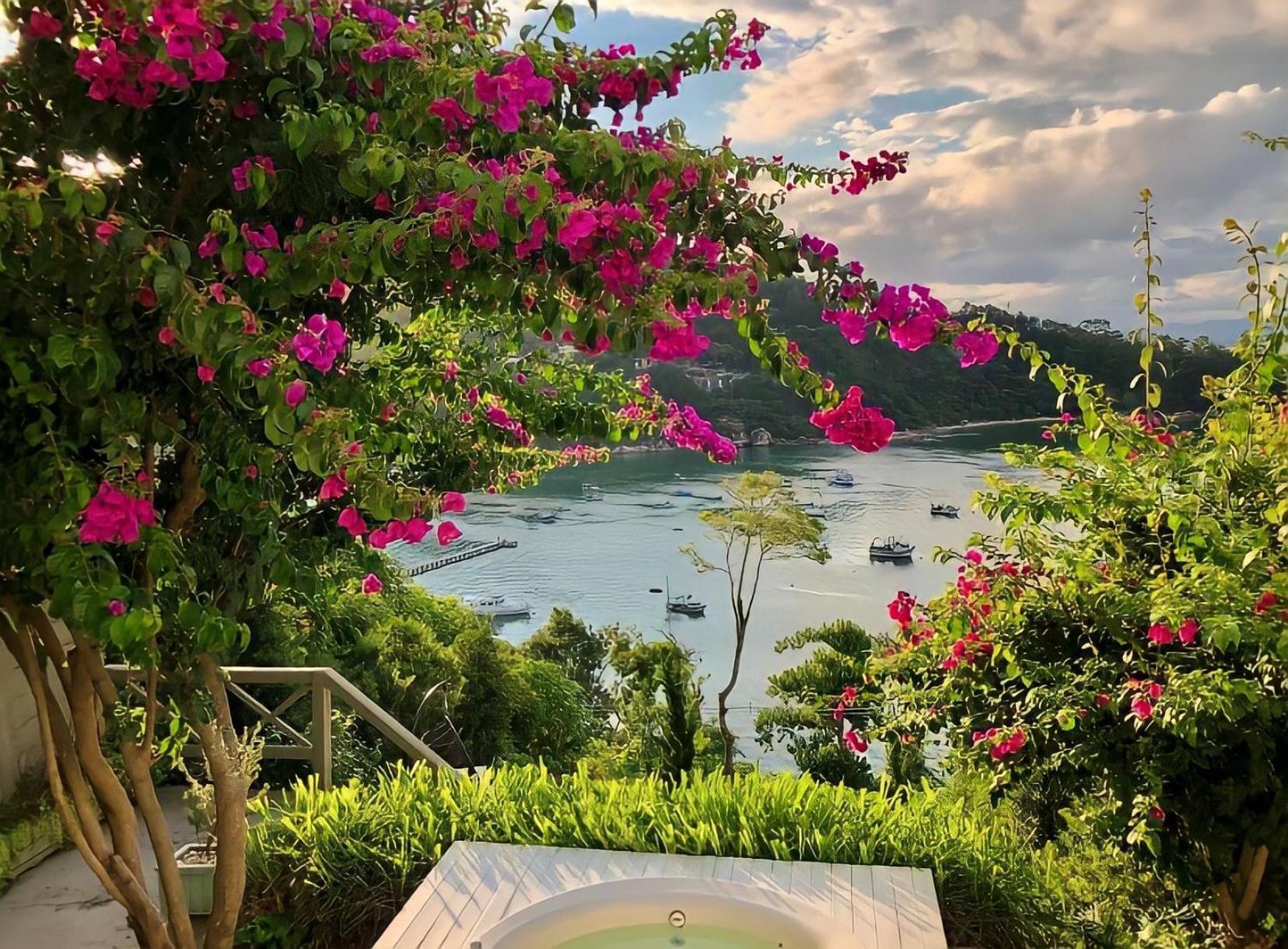 Mar De Bougainville Governador Celso Ramos Exterior photo